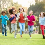 Դրսում խաղալու ազդեցությունը