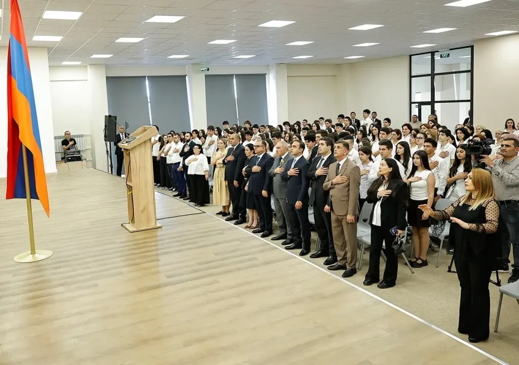 ԿԳՄՍՆ-ն պարզաբանում է՝ շրջանցելով ցուցանիշները | «Մեդիան հանուն կրթության» ՀԿ